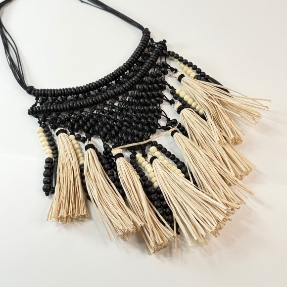 Chicos Black Wood Bead Cream Raffia Tassel Statement Bib Necklace Boho Tribal - Picture 2 of 7